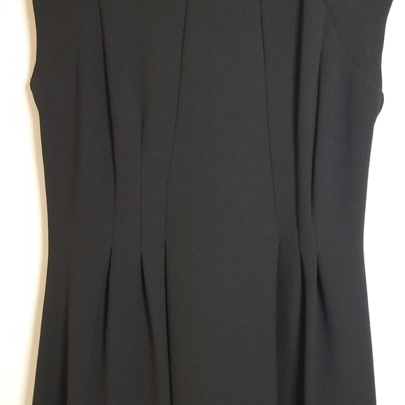 TOPSHOP Perfect Little Bkack Dress - Picture 4 of 12